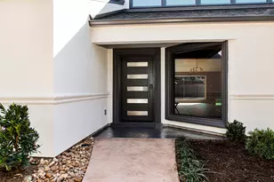 46 N Autumnwood Way, The Woodlands, TX 77380 - Photo 3