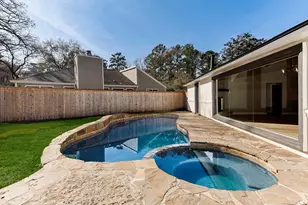 46 N Autumnwood Way, The Woodlands, TX 77380 - Photo 23