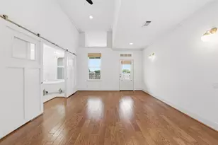 930 Dunbar St, Houston, TX 77009 - Photo 31
