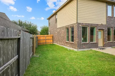 12608 Floral Park Lane, Pearland, TX 77584 - Photo 5
