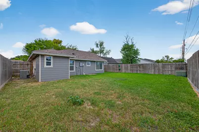 10106 Shadow Pine Drive, Houston, TX 77070 - Photo 35