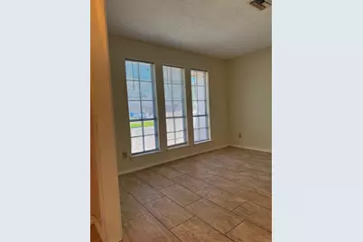 4327 Townes Forest Road, Friendswood, TX 77546 - Photo 7