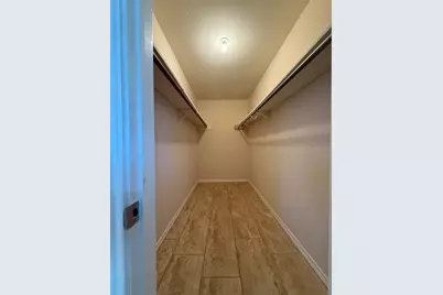 4327 Townes Forest Road, Friendswood, TX 77546 - Photo 9