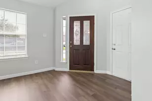 4543 Noble Ct, Baytown, TX 77521 - Photo 5