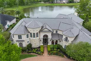 9 Waters Lake Blvd, Missouri City, TX 77459 - Photo 1