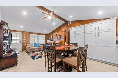 1417 8th Street, Dickinson, TX 77539 - Photo 9