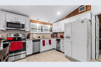 1417 8th Street, Dickinson, TX 77539 - Photo 13