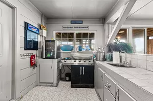 1417 8th St, Dickinson, TX 77539 - Photo 31