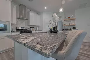 10405 Hadley Pk Trl, Houston, TX 77051 - Photo 9
