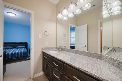 4722 Burclare Court, Sugar Land, TX 77479 - Photo 39