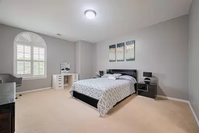 4722 Burclare Court, Sugar Land, TX 77479 - Photo 37