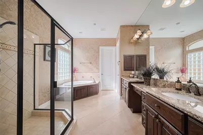 4722 Burclare Court, Sugar Land, TX 77479 - Photo 41
