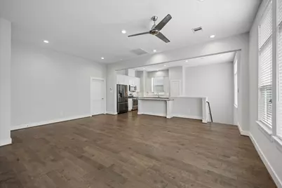 2310 Langston Street, Houston, TX 77007 - Photo 9