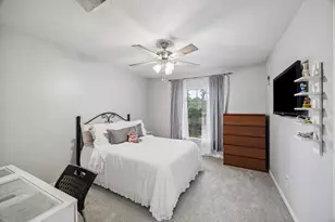 3914 Hill Springs Dr, Houston, TX 77345 - Photo 21
