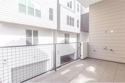 5868 E Post Oak Lane, Houston, TX 77055 - Photo 29