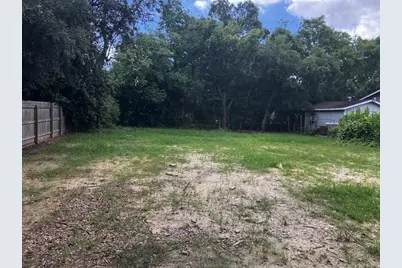 6136 25th Street, Groves, TX 77619 - Photo 3