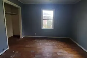 6136 25th St, Groves, TX 77619 - Photo 13