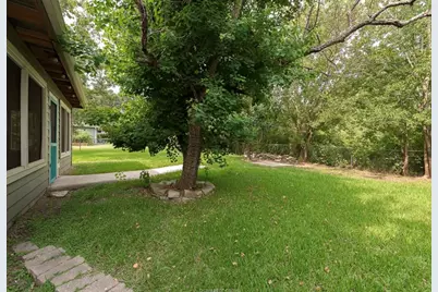 406 Emmett Street, Bryan, TX 77802 - Photo 19