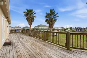 1972 Ave D, Crystal Beach, TX 77650 - Photo 23
