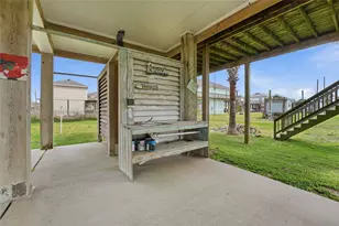 1972 Ave D, Crystal Beach, TX 77650 - Photo 5