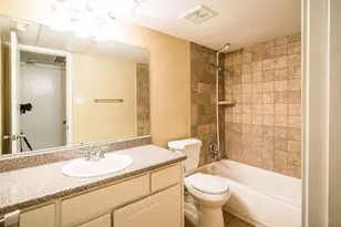 3900 Woodchase Dr, Houston, TX 77042 - Photo 11