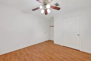 3807 Stableridge Dr, Houston, TX 77014 - Photo 13