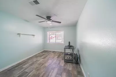 9517 Truscon Drive, Houston, TX 77080 - Photo 15