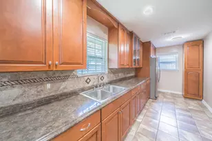 9517 Truscon Dr, Houston, TX 77080 - Photo 5