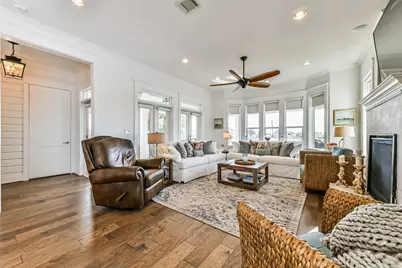 4118 Sand Hill Court, Galveston, TX 77554 - Photo 9