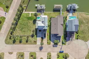 4118 Sand Hill Ct, Galveston, TX 77554 - Photo 39