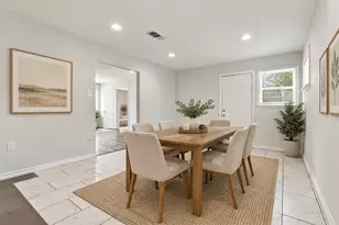5635 Belarbor St, Houston, TX 77033 - Photo 5