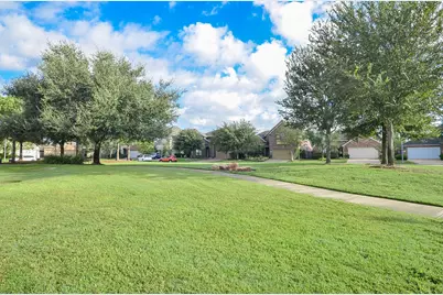 28503 Pleasant Forest Drive, Katy, TX 77494 - Photo 3