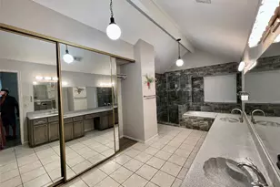 8215 Sean Park Ct, Houston, TX 77095 - Photo 13
