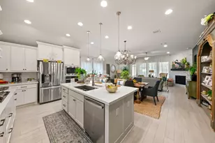 325 Sky Top Dr, Montgomery, TX 77316 - Photo 5