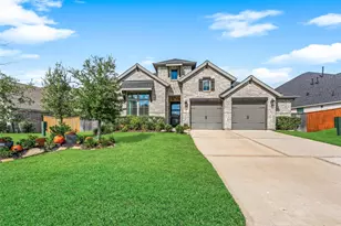 325 Sky Top Dr, Montgomery, TX 77316 - Photo 1