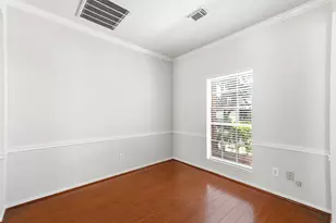 3126 Waters View Dr, Sugar Land, TX 77478 - Photo 11
