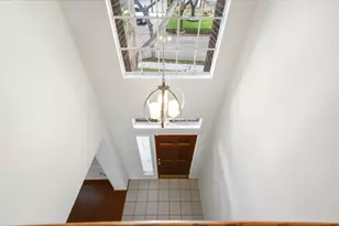 3126 Waters View Dr, Sugar Land, TX 77478 - Photo 9