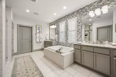 8306 Barberry Branch Street, Houston, TX 77055 - Photo 19