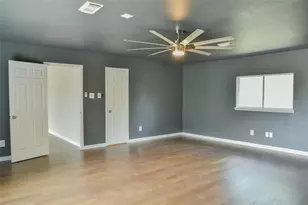 6626 Crystal Point Dr, Katy, TX 77449 - Photo 17