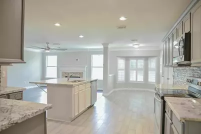 6626 Crystal Point Drive, Katy, TX 77449 - Photo 5