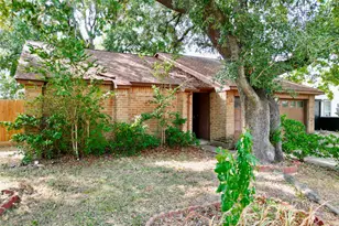 10907 Wilkenburg Dr, Houston, TX 77086 - Photo 1