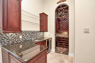 1611 Lynnview Dr, Houston, TX 77055 - Photo 15