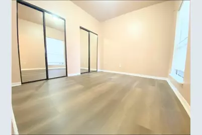 10855 Meadowglen Lane #702, Houston, TX 77042 - Photo 7