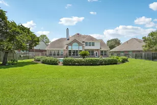 2905 Harvest Hill Dr, Friendswood, TX 77546 - Photo 33