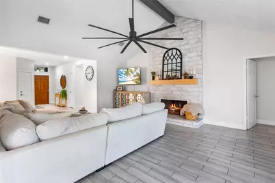 3113 Watercastle Court, League City, TX 77573 - Photo 5