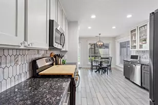 3113 Watercastle Ct, League City, TX 77573 - Photo 7