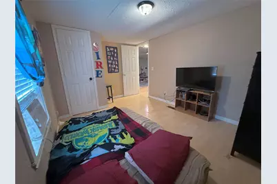 2000 W W Humble Street, Baytown, TX 77520 - Photo 9