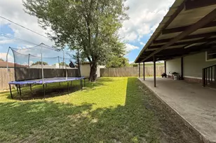 2000 W W Humble St, Baytown, TX 77520 - Photo 13