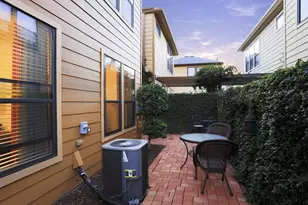 1356 Studer St, Houston, TX 77007 - Photo 15