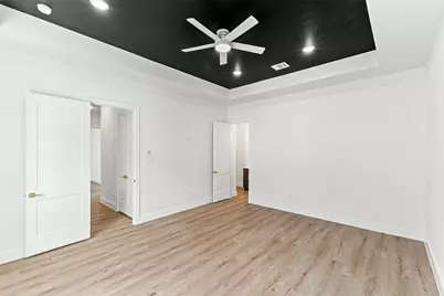7558 Dyer Street, Houston, TX 77088 - Photo 11